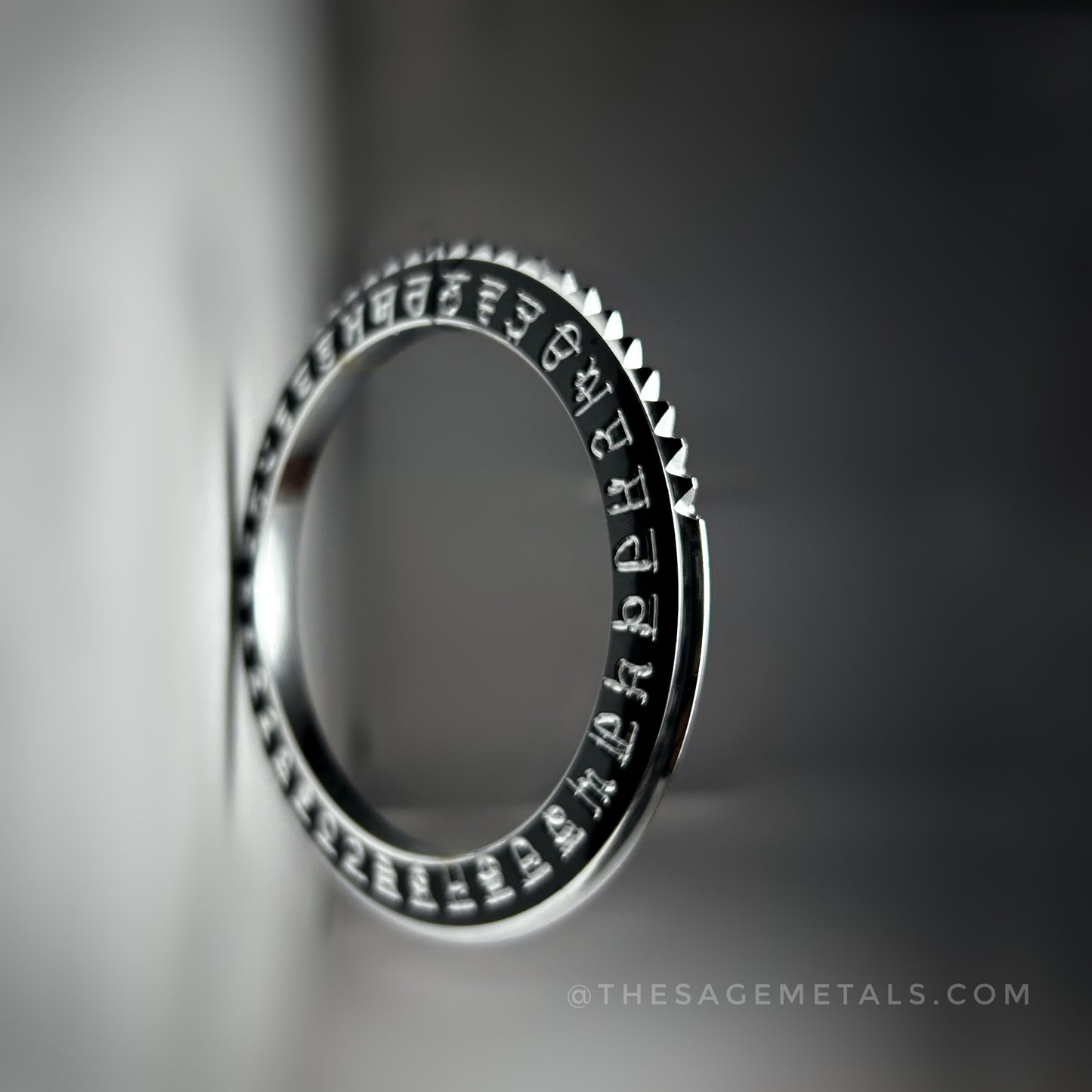 Silver Spiked Gurmukhi Kada