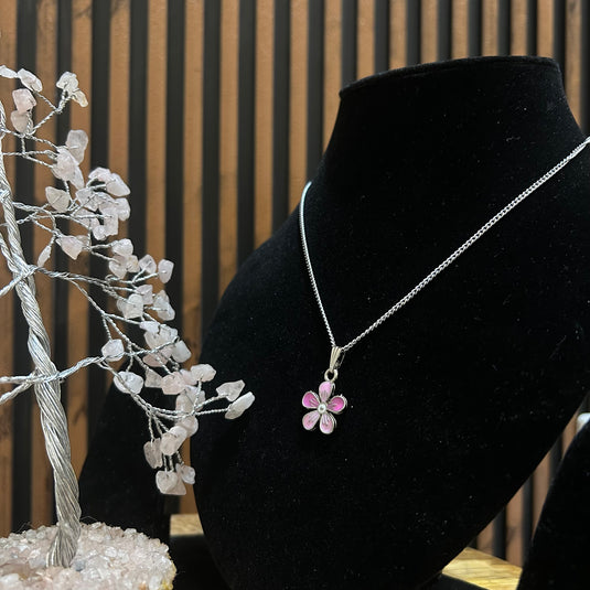 Floral Elegance Women’s Necklace