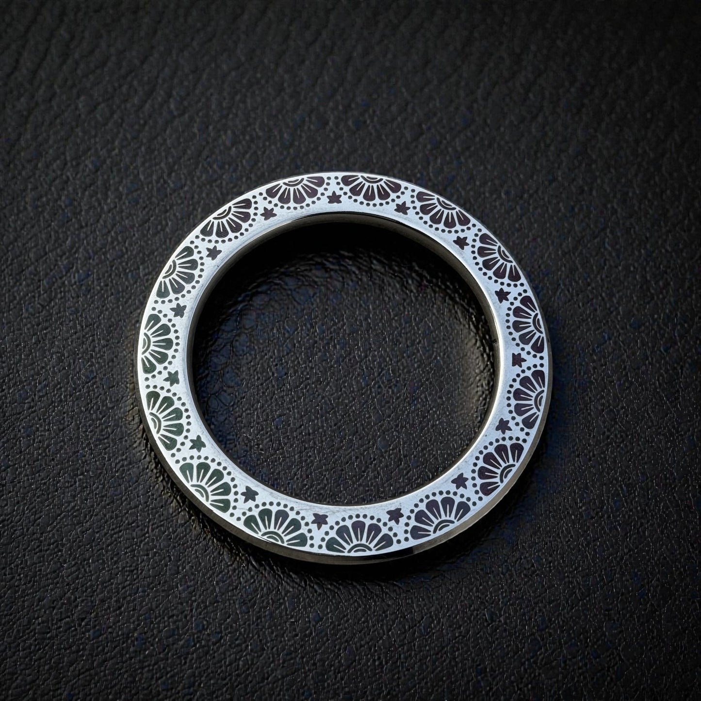 HUKAM Men’s Stainless Steel Kada