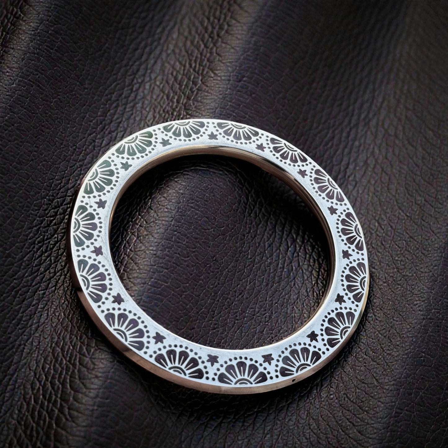 HUKAM Men’s Stainless Steel Kada